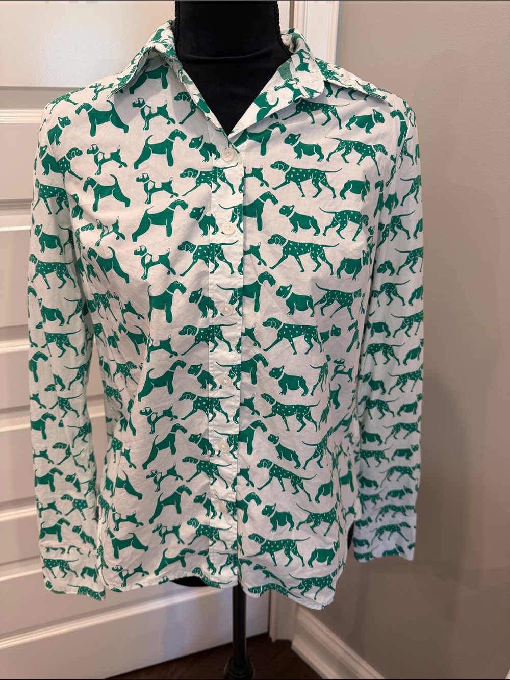Boden White Button-Front Blouse with Green Dog Print